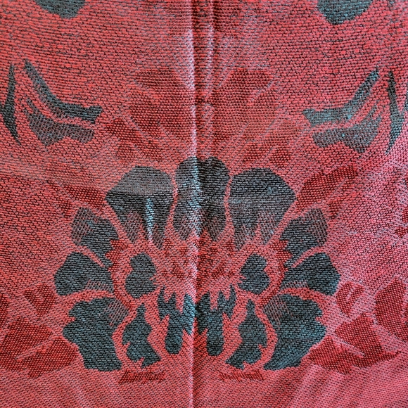 Vintage Shawl Reversible Black Red Scarf Tablecloth Stole Vibrant Fringes - Picture 2 of 10